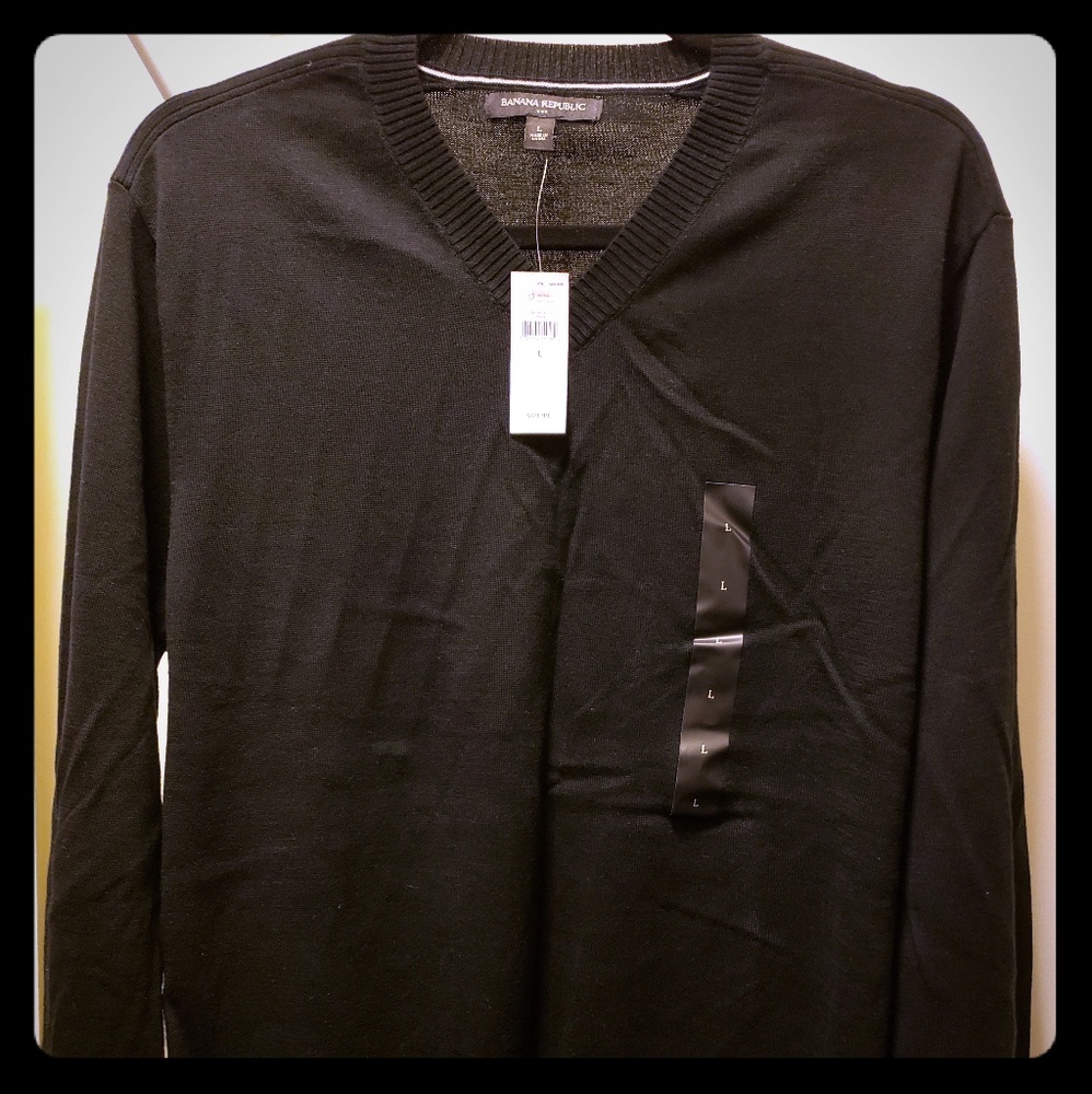 Banana Republic Men's V-neck Sweater
